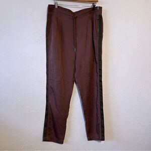 Athleta Globe Trotting Pants Size 14 Chambray Tapered Side Stripe Mink Purple